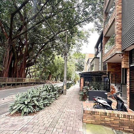 Apto Moderno En Laureles Medellín Exteriör bild