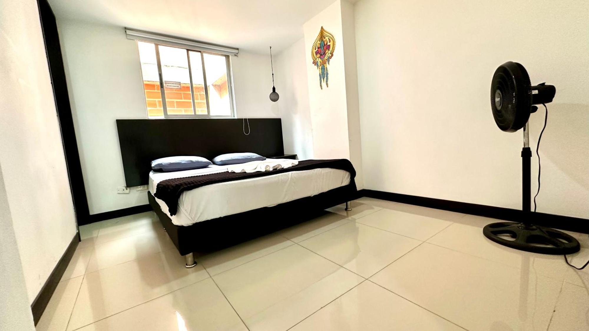 Apto Moderno En Laureles Medellín Exteriör bild