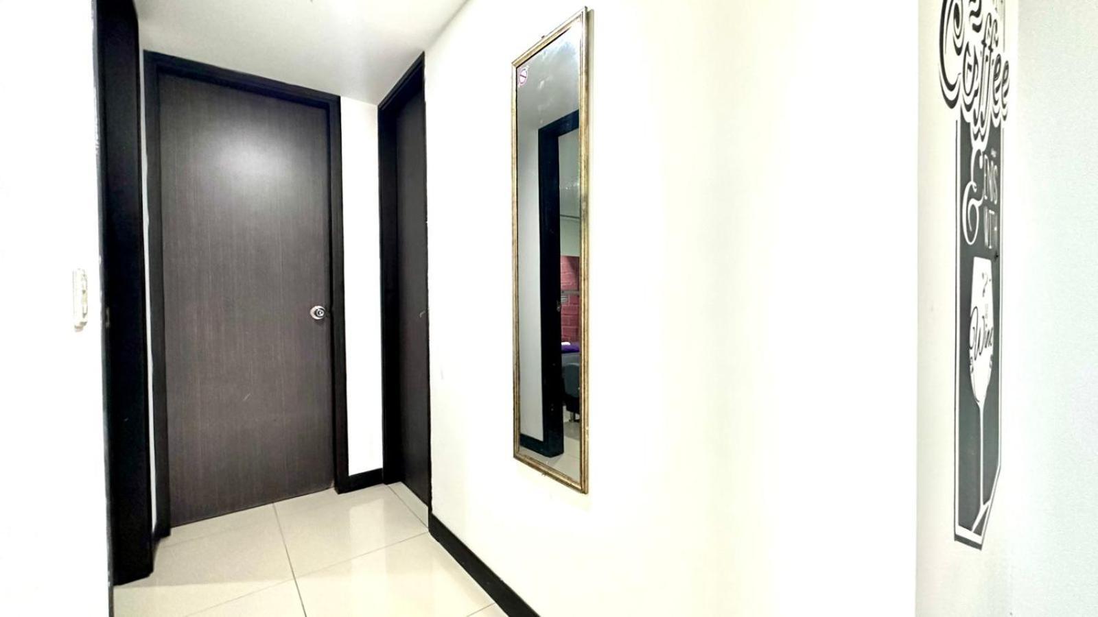 Apto Moderno En Laureles Medellín Exteriör bild